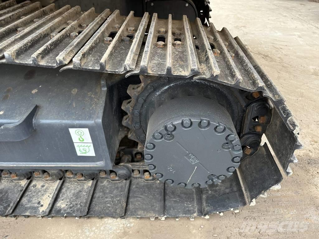 Komatsu PC200-8 Pelle sur chenilles