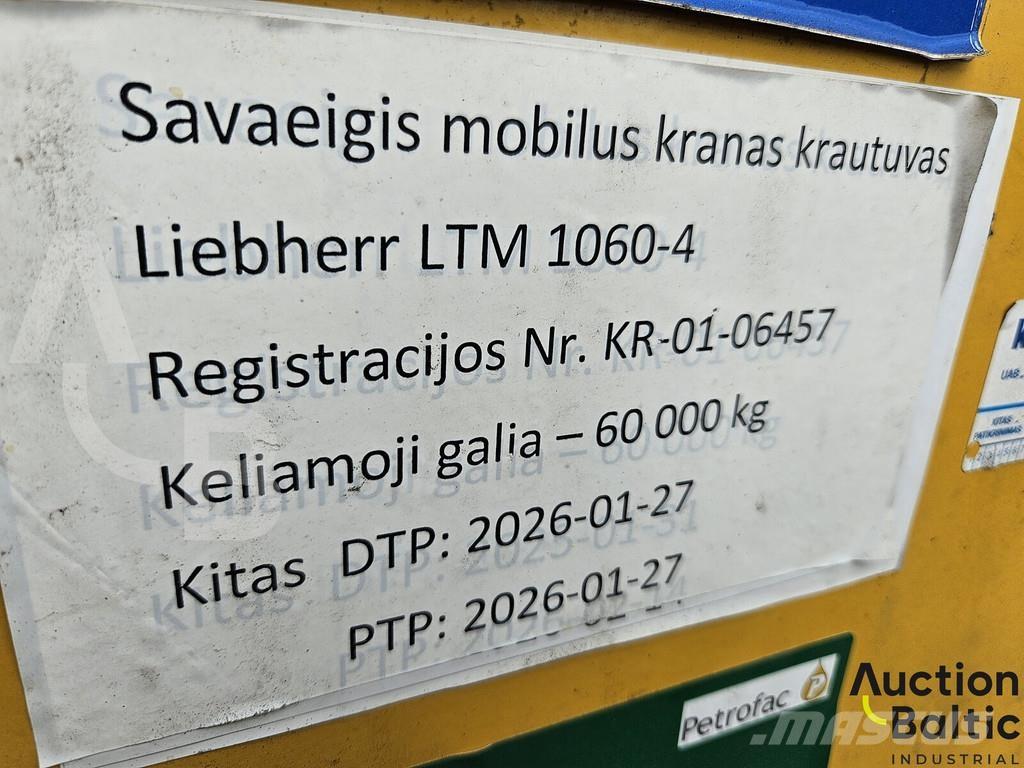 Liebherr LTM 1060 Camion plateau ridelle avec grue