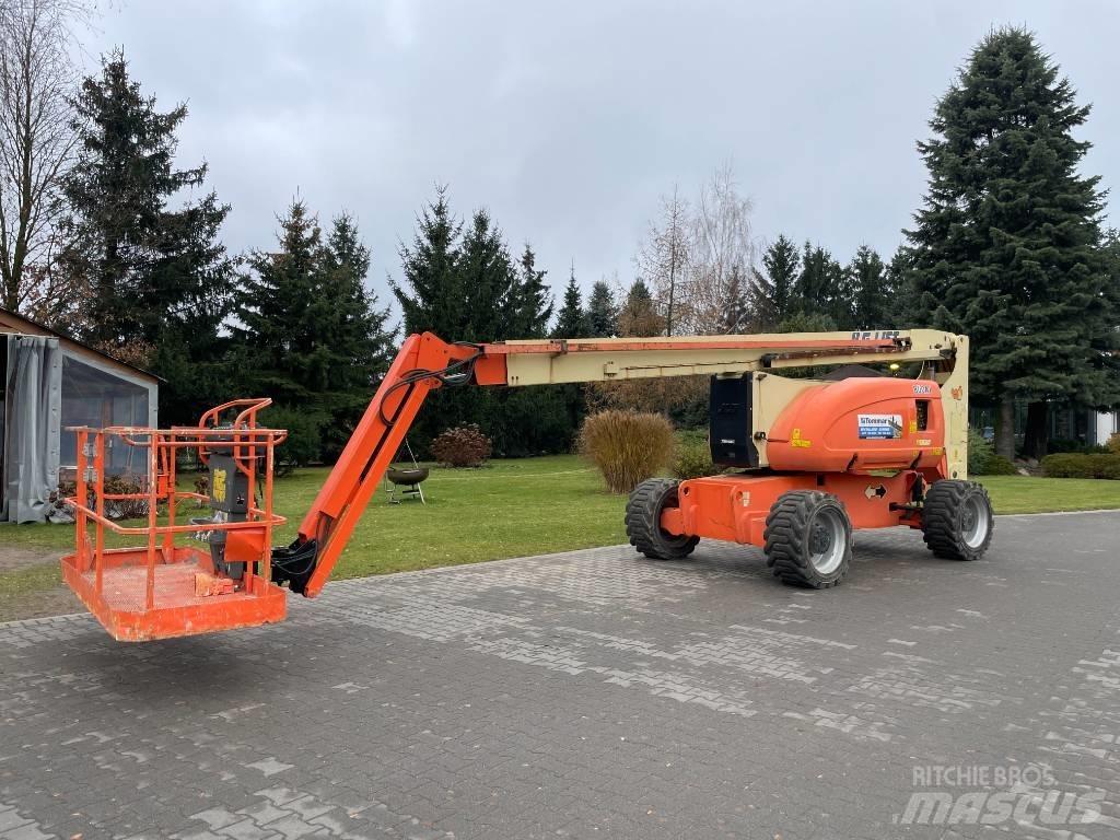 JLG 800 AJ Nacelles articulées