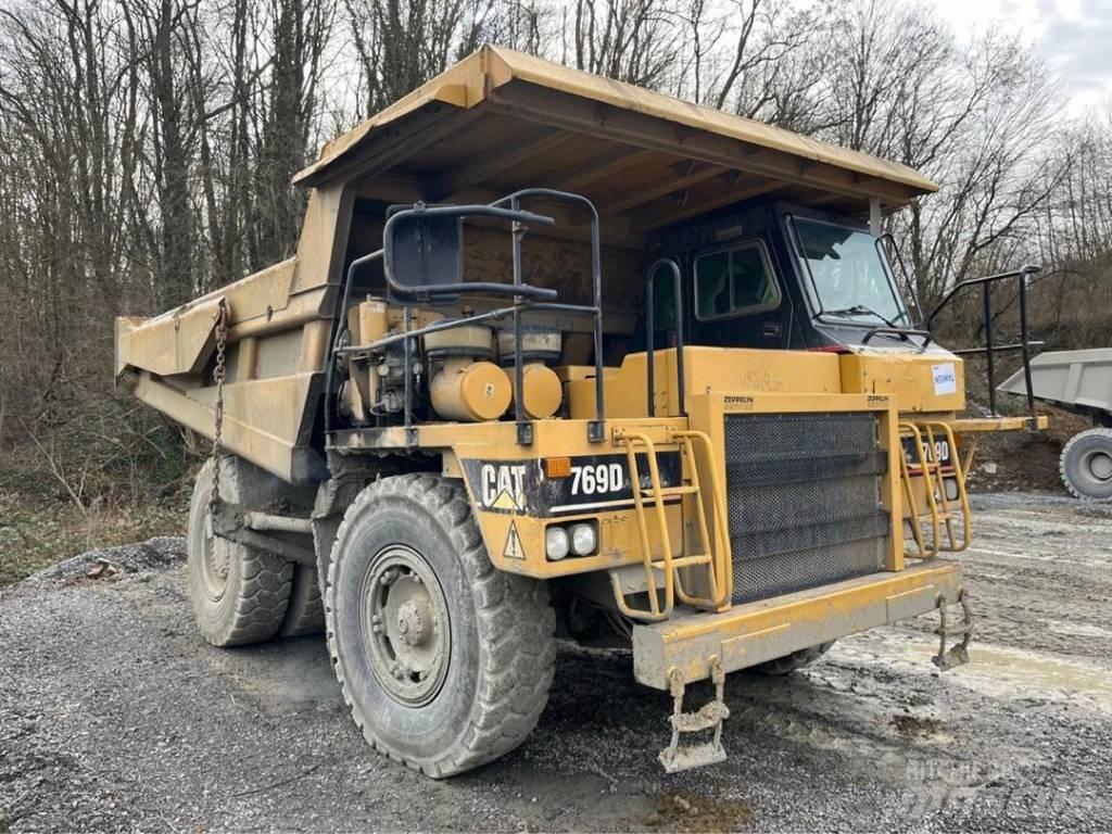 CAT 769 D Tombereau rigide