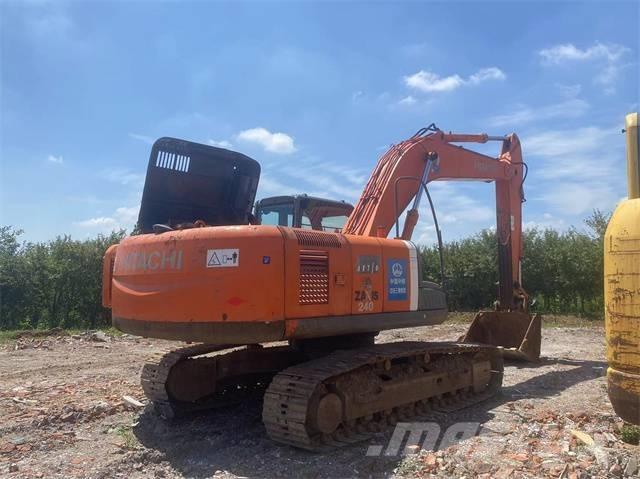 Hitachi ZX240 Pelle sur chenilles