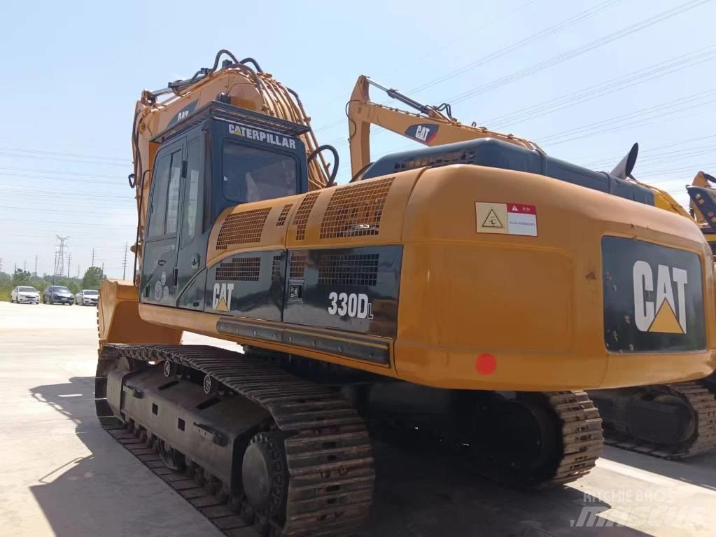 Cata-Dyne 330 Pelle sur chenilles
