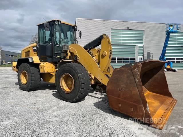 CAT 938 M Chargeuse sur pneus
