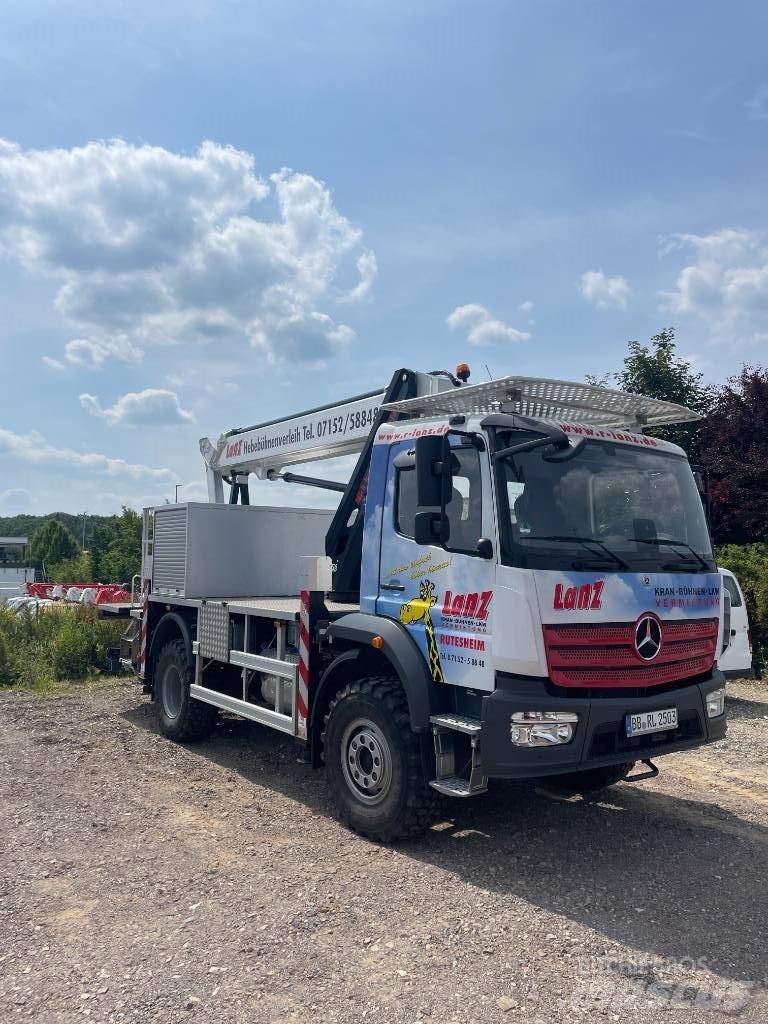 Multitel MJE 250 Camion nacelle