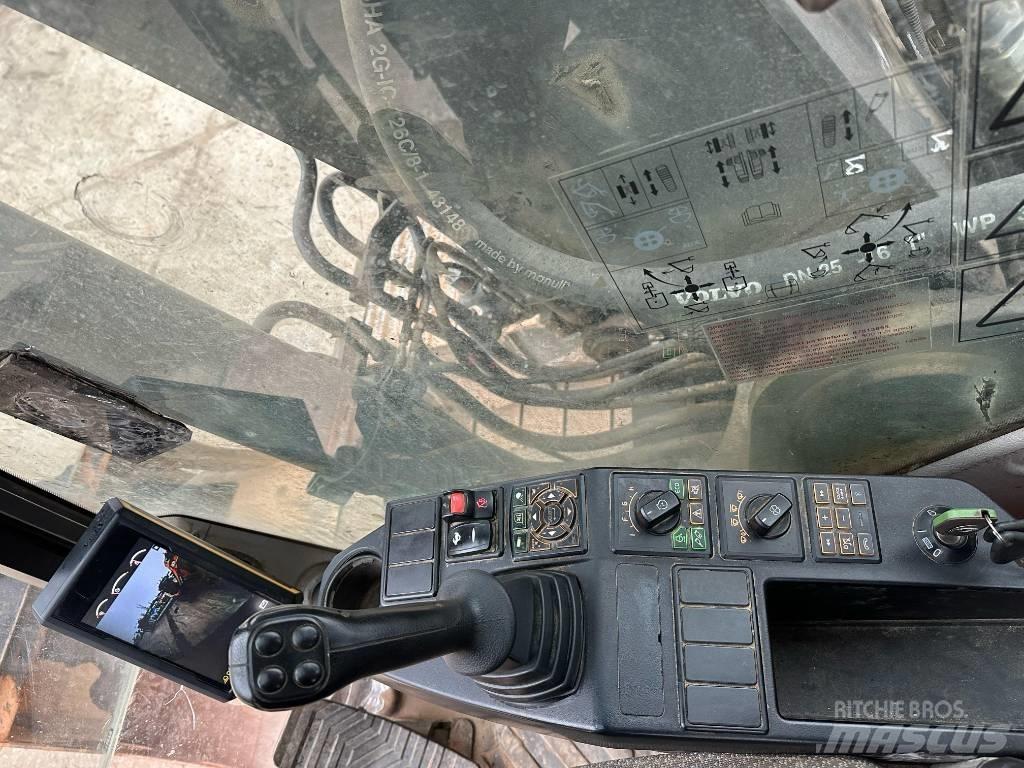 Volvo EC 160 EL Pelle sur chenilles