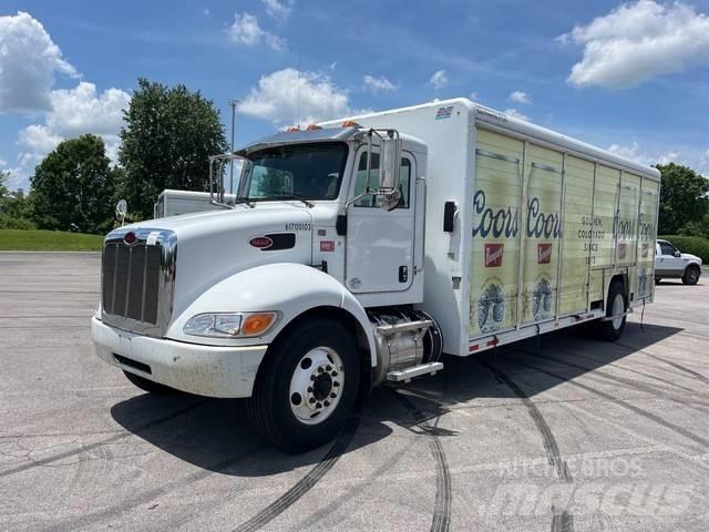 Peterbilt 337 Camion de livraison de boisson