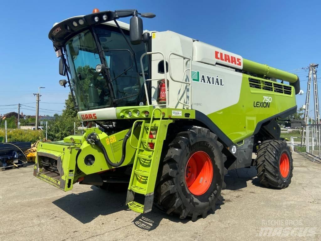 CLAAS Lexion 750 Moissonneuse batteuse