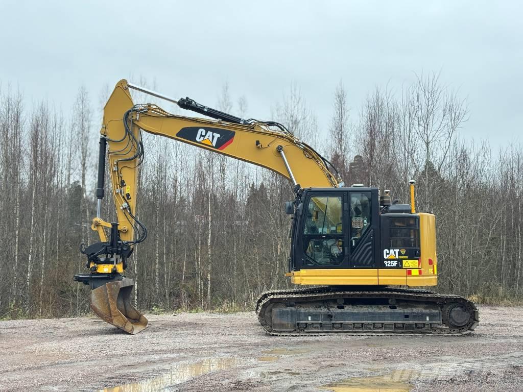 CAT 325 Pelle sur chenilles