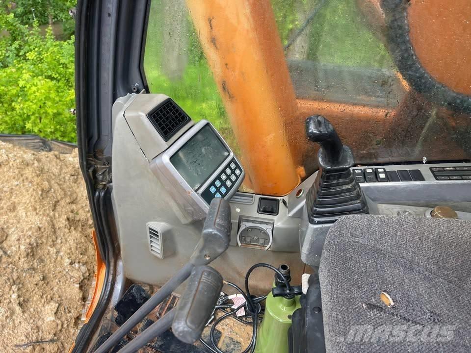 Doosan DX 255 LC Pelle sur chenilles