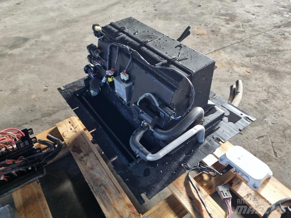 Hyundai HL 940 Electronique
