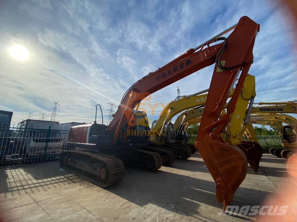 Hitachi ZX 240 Pelle sur chenilles
