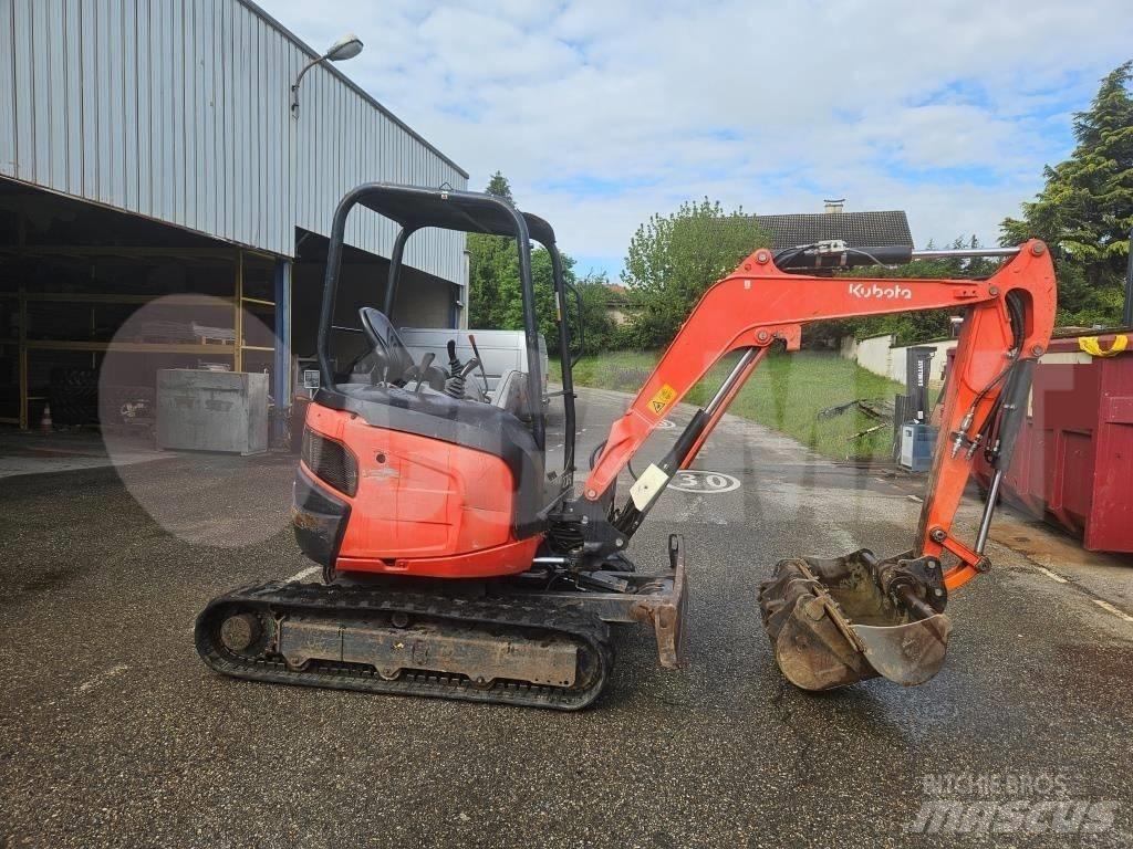 Kubota U 27-4 Mini pelle < 7t