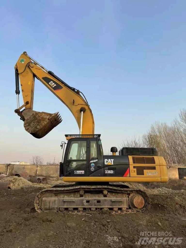 CAT 336 D Pelle sur chenilles