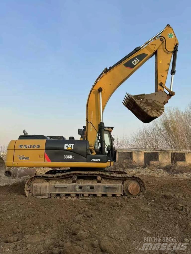 CAT 336 D Pelle sur chenilles