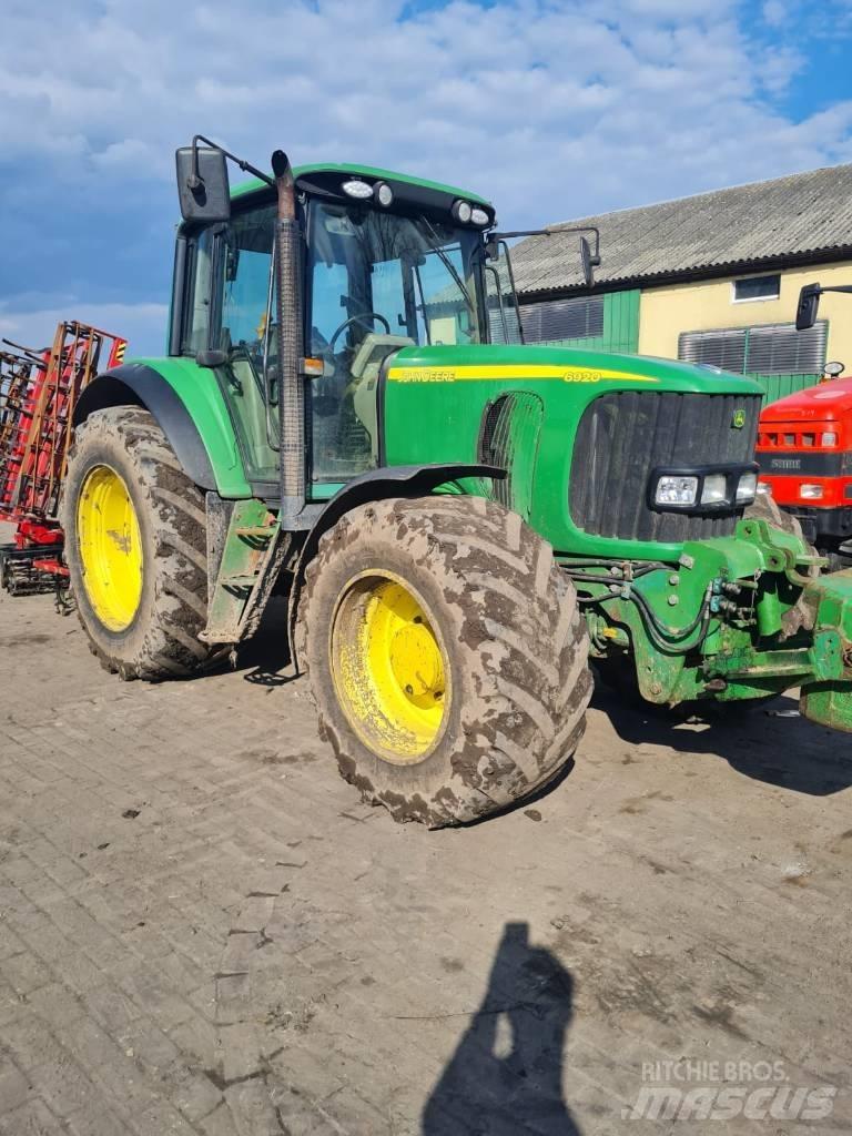 John Deere 6920 Tracteur