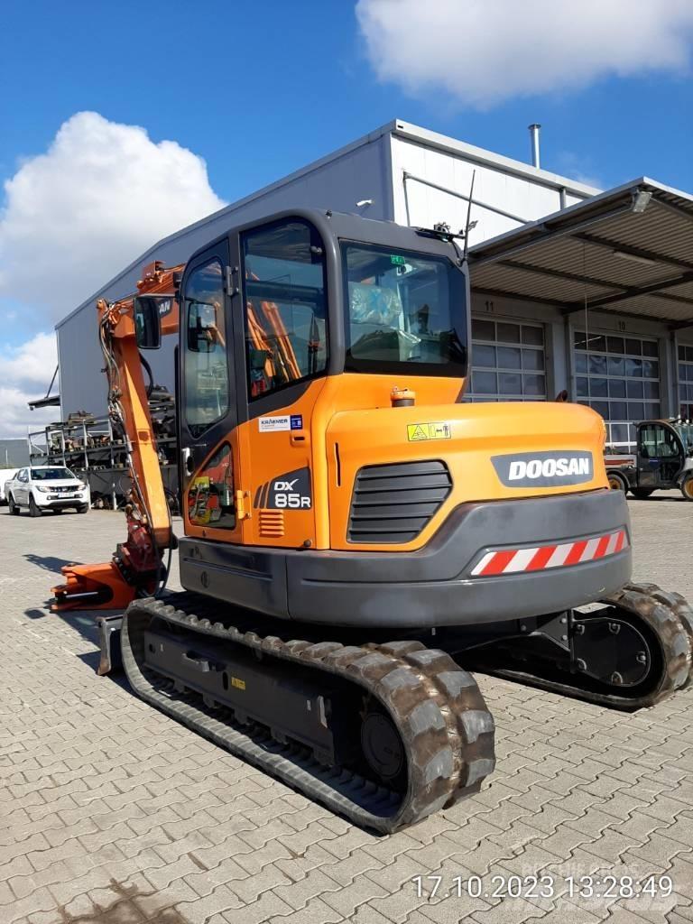 Develon DX 85 R-3 Mini pelle 7t-12t