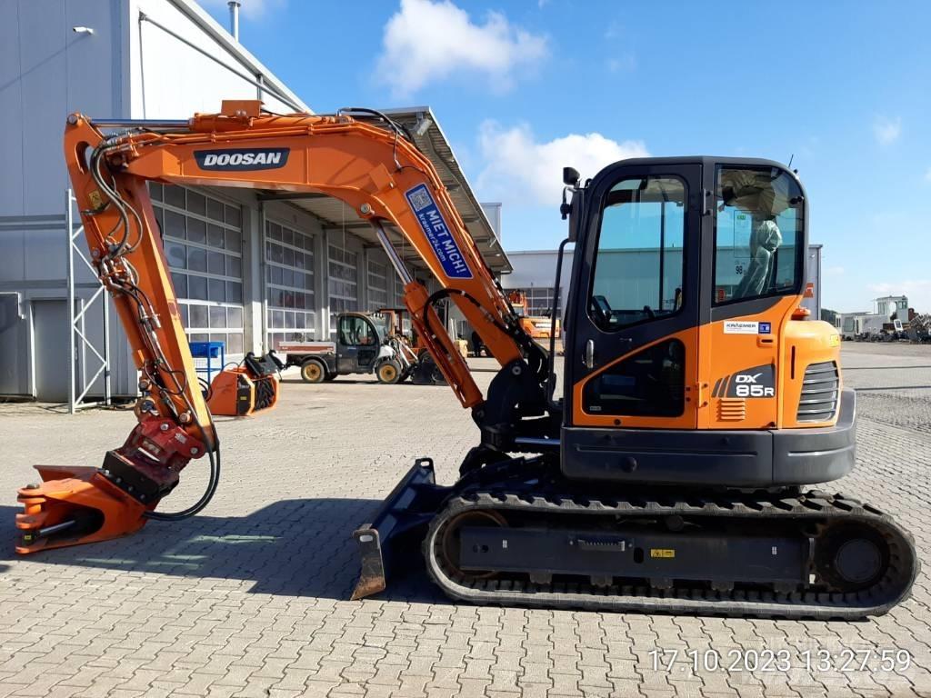 Develon DX 85 R-3 Mini pelle 7t-12t