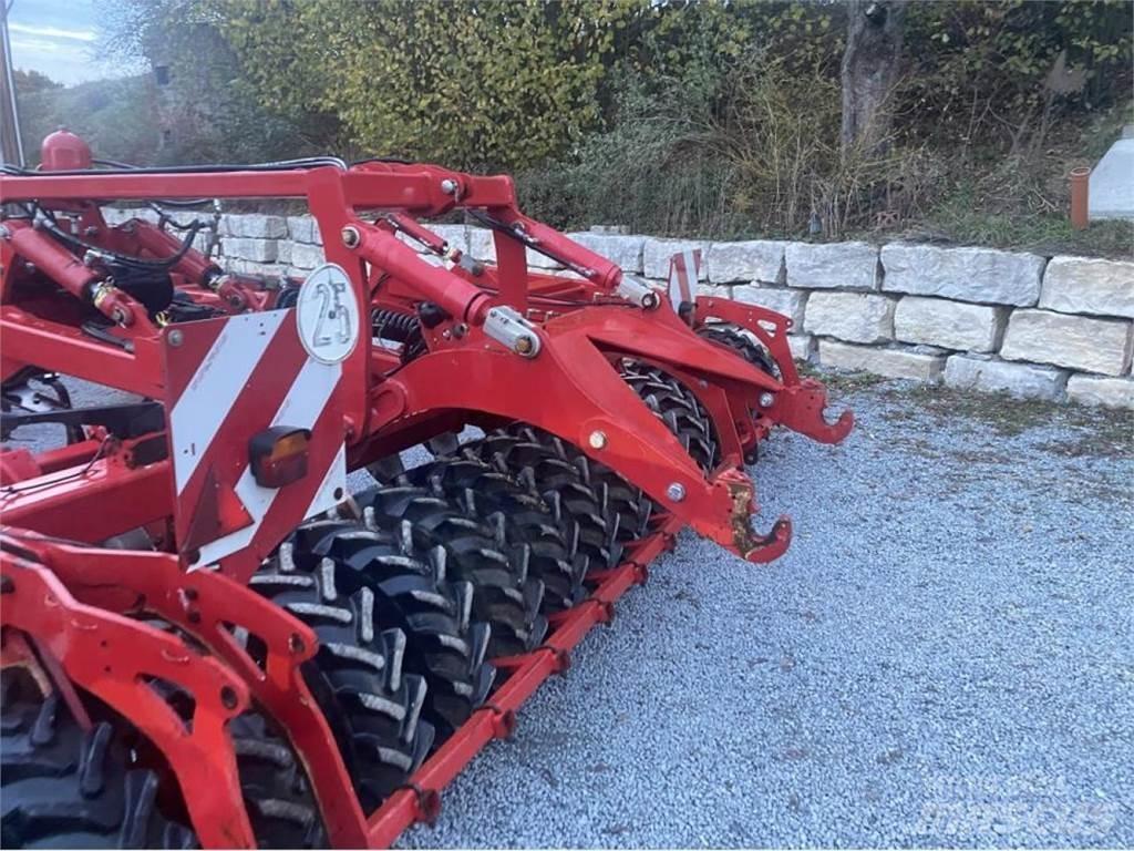 Horsch Tiger 6XL Déchaumeur, cultivateur