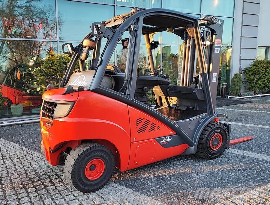 Linde H25T-02 Chariots GPL