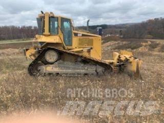 CAT D6N Bouteurs sur chenilles