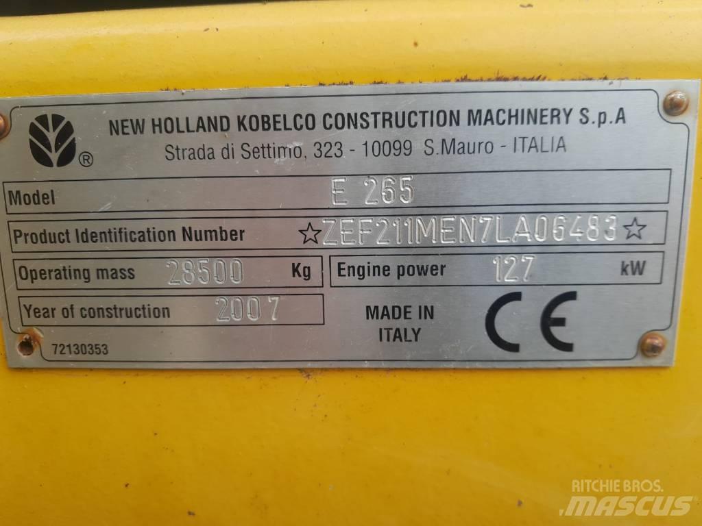 New Holland E 265 Pelle sur chenilles