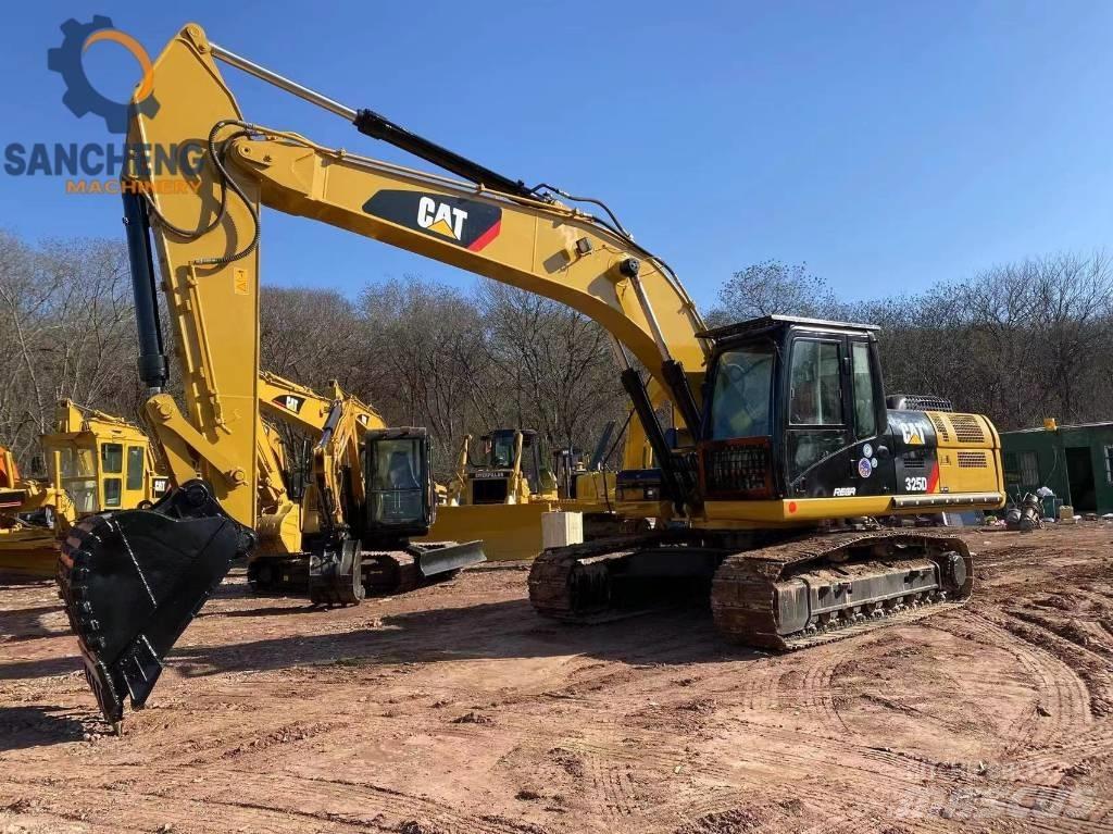 CAT 325 D Pelle sur chenilles