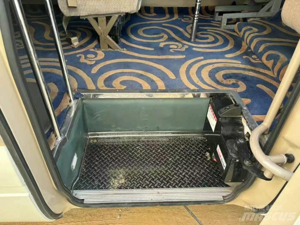 Toyota Coaster Autobus interurbain
