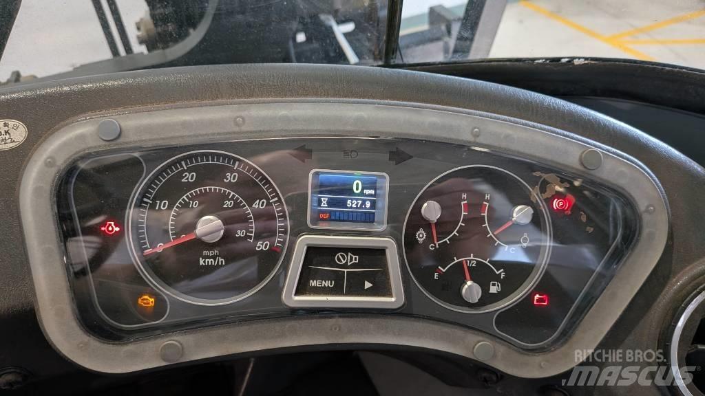 Hyundai 80 D-9 Chariots diesel