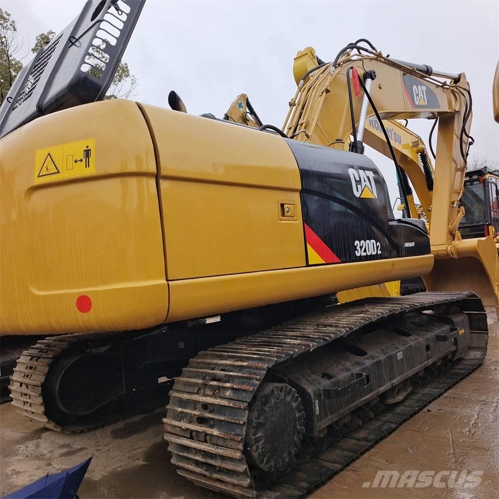 CAT 320 D Pelle sur chenilles