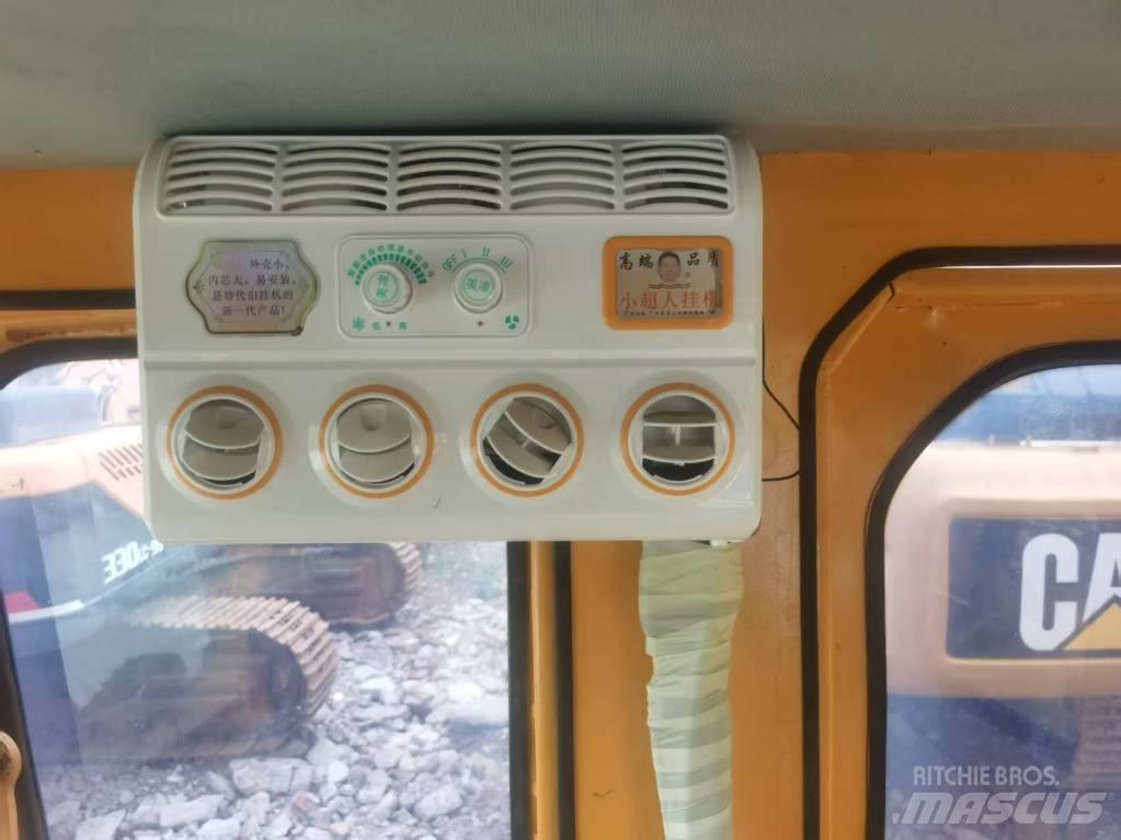 CAT D 7 G Niveleuse