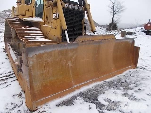 CAT D 6 H LGP II Bouteurs sur chenilles