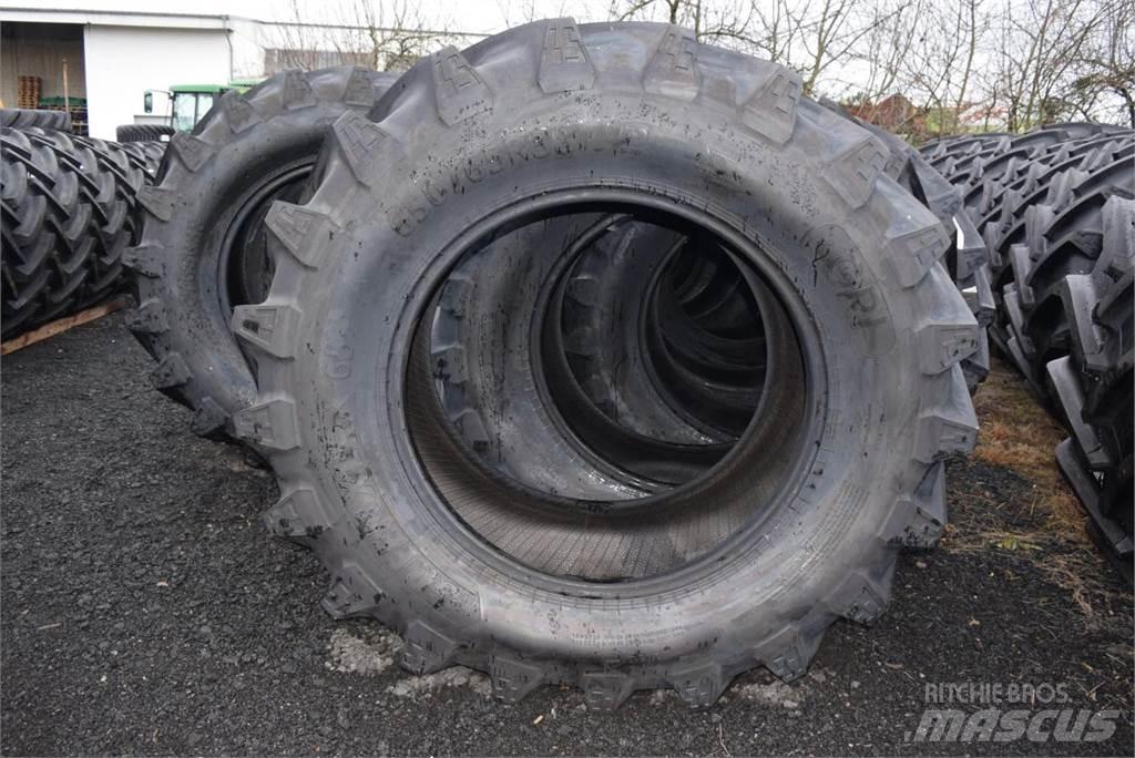  650/65R38 ***GRI*** Pneus, roues et jantes