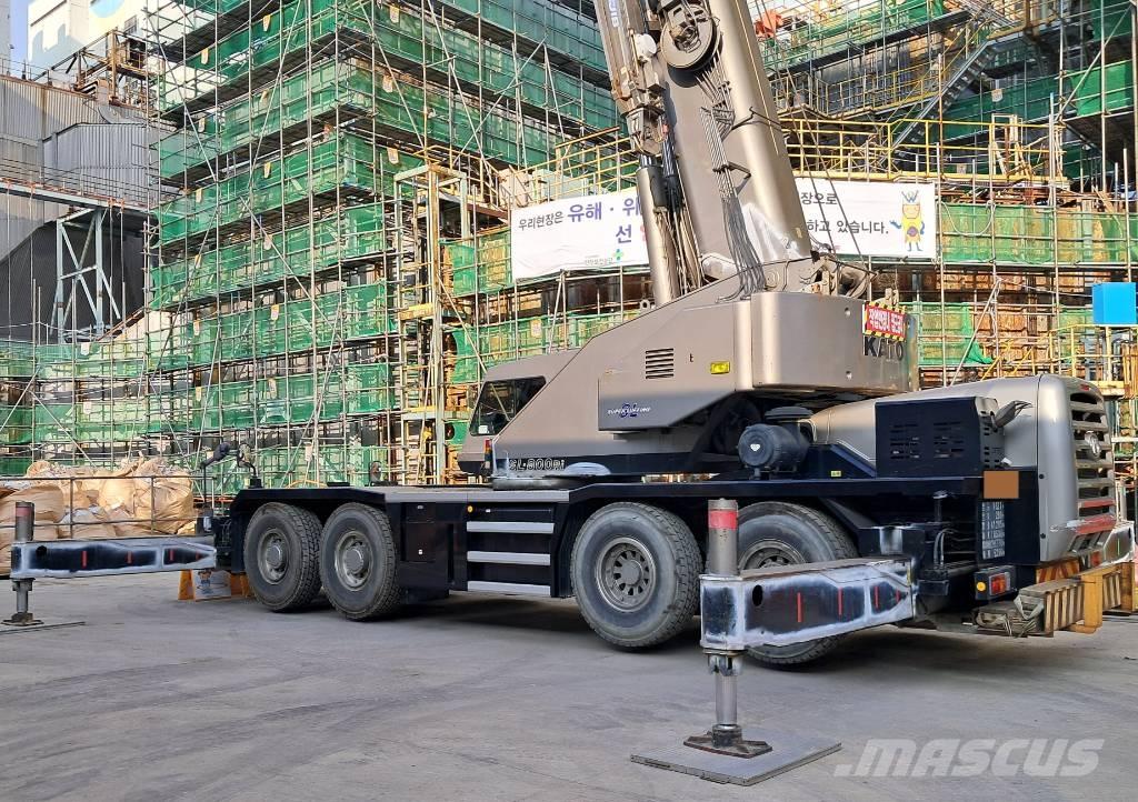 Kato KR-75H Grues mobiles