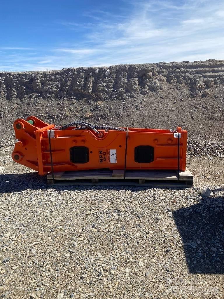 NPK B5500 Station de broyage et concassage