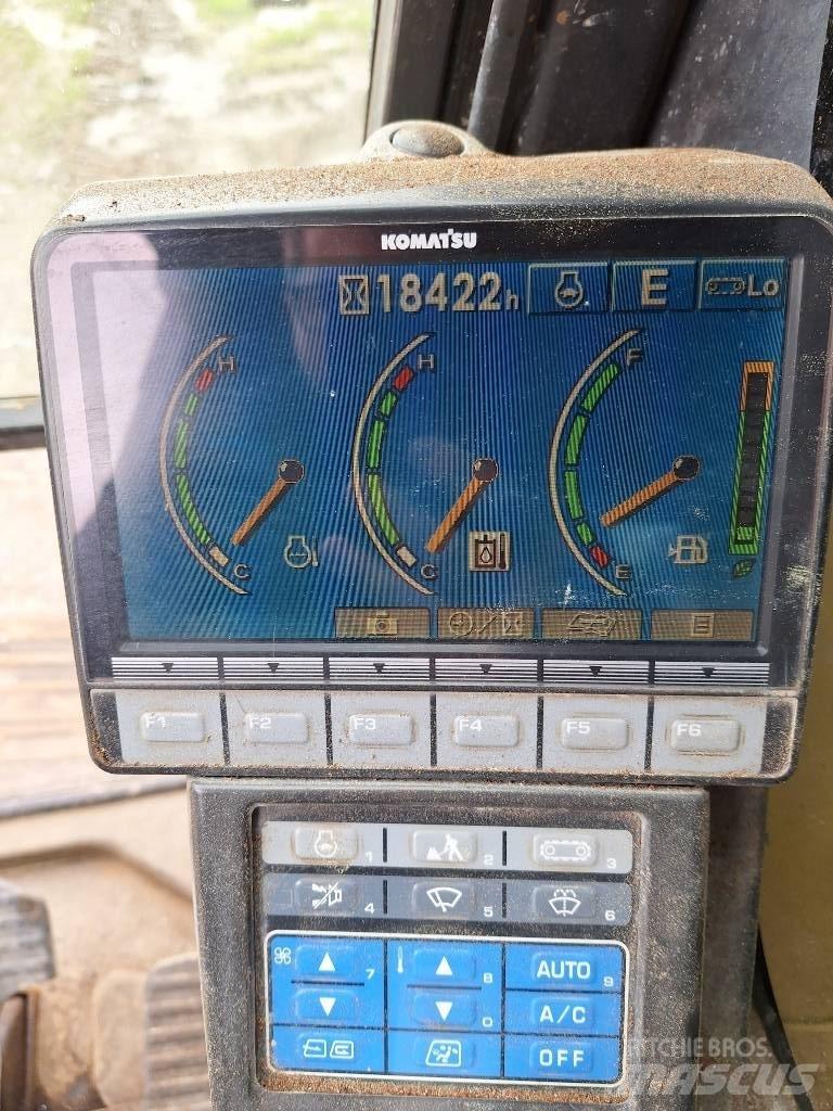 Komatsu PC 210 LC-8K Pelle sur chenilles