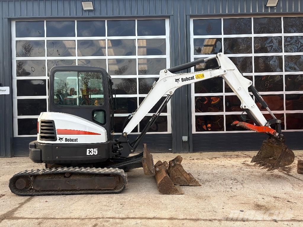 Bobcat E 35z Mini pelle < 7t