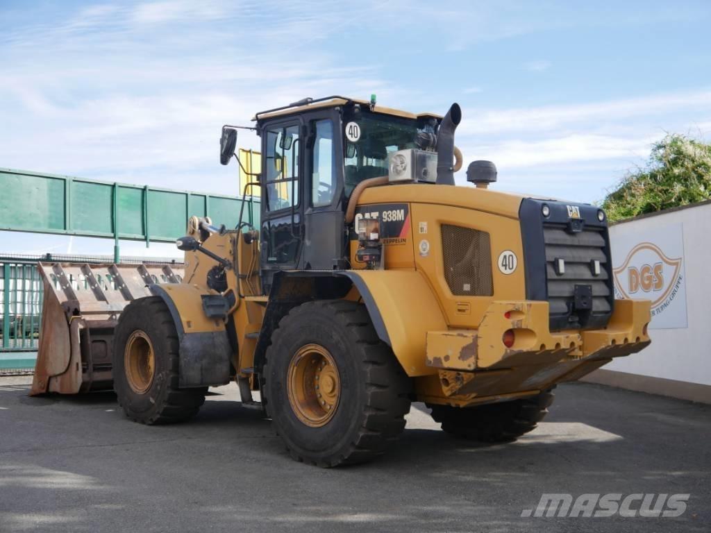 CAT 938M Chargeuse sur pneus