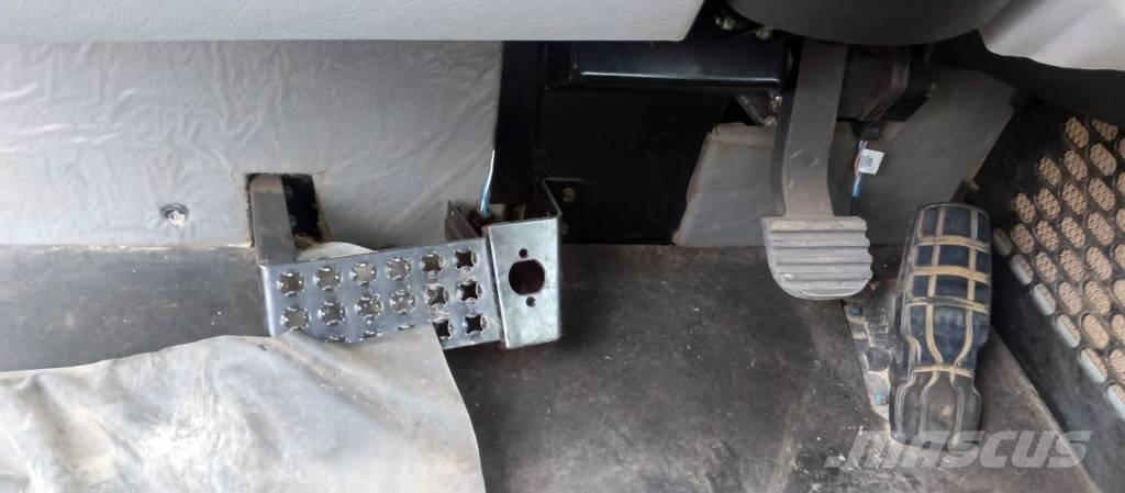 CAT 730 C 2 Tombereau articulé