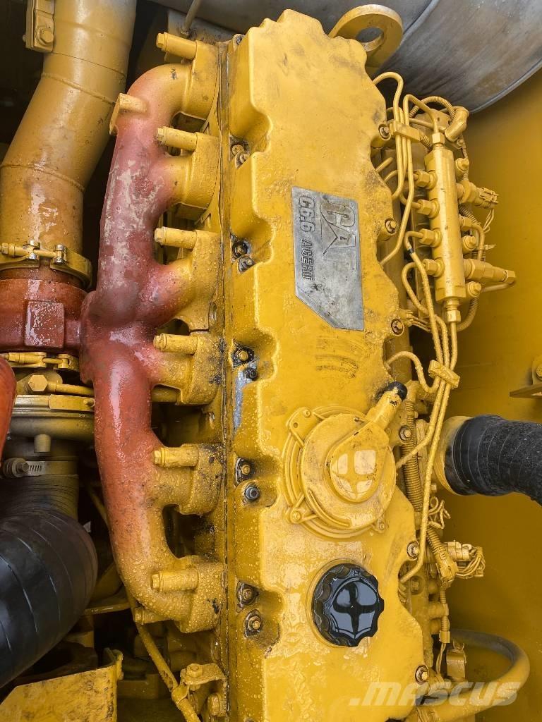 CAT 320 D Pelle sur chenilles