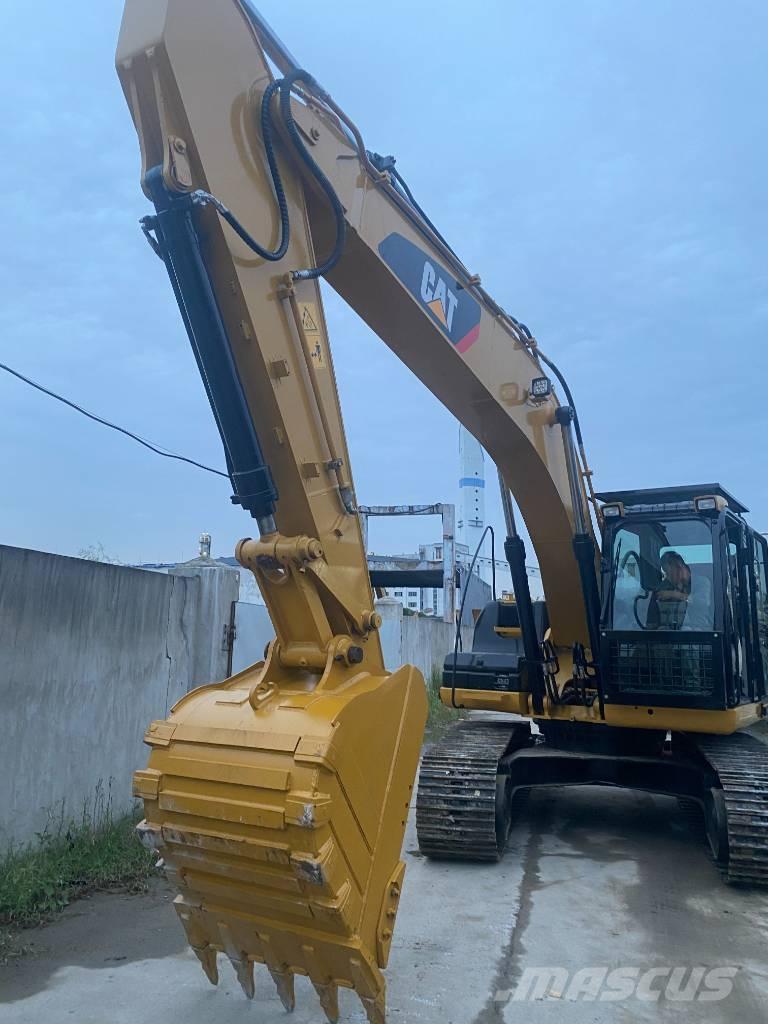 CAT 320 D Pelle sur chenilles