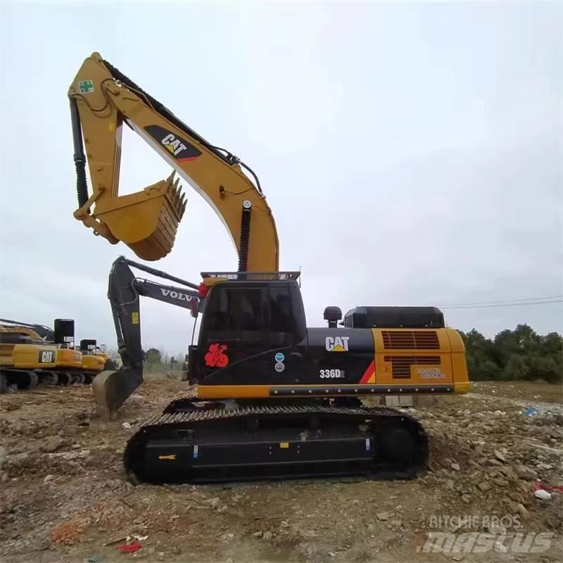 CAT 336 D2 Pelle sur chenilles