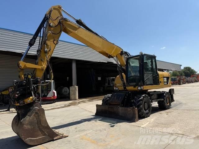 CAT M 316 D VAH Pelle sur pneus