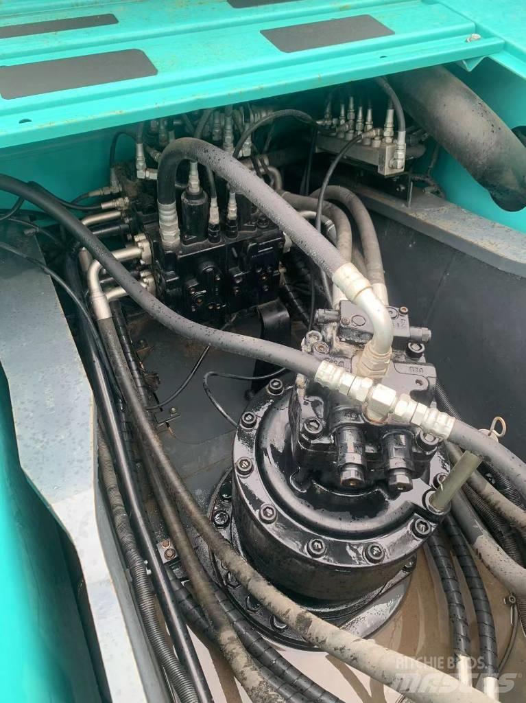 Kobelco SK 330 Pelle sur chenilles