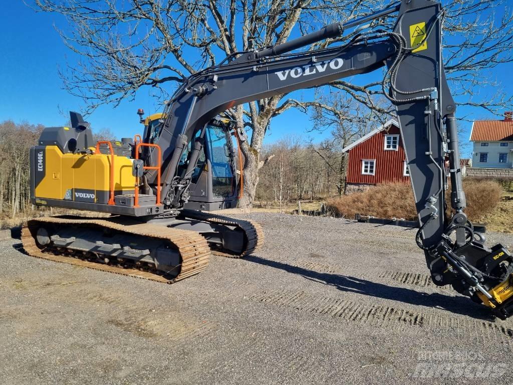 Volvo EC 140 EL Pelle sur chenilles