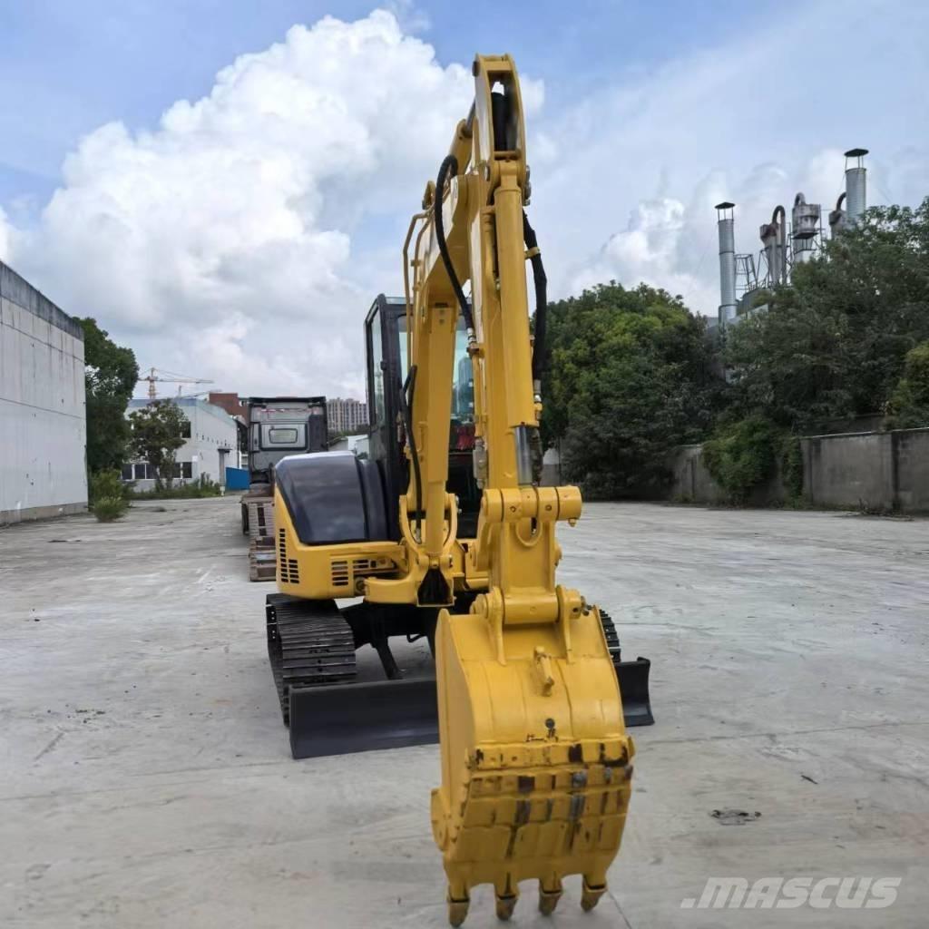 Komatsu PC 50 MR-2 Mini pelle < 7t