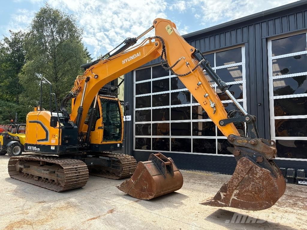Hyundai HX 130 Pelle sur chenilles