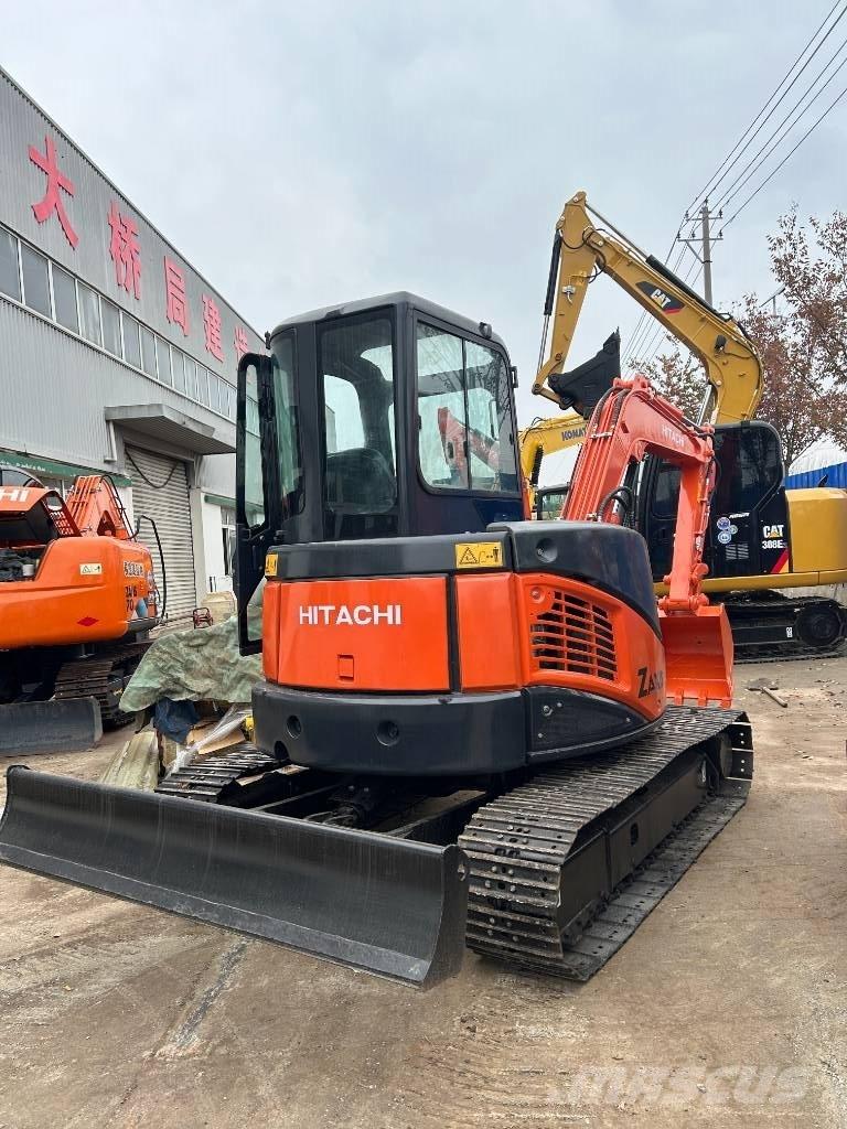 Hitachi ZX 50 U Mini pelle < 7t