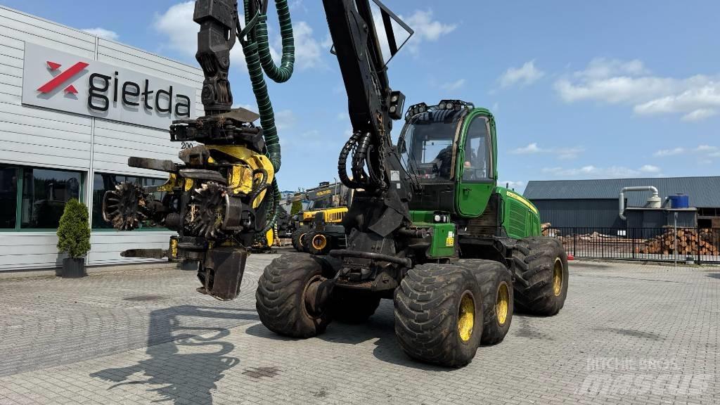 John Deere 1070 E Abatteuse