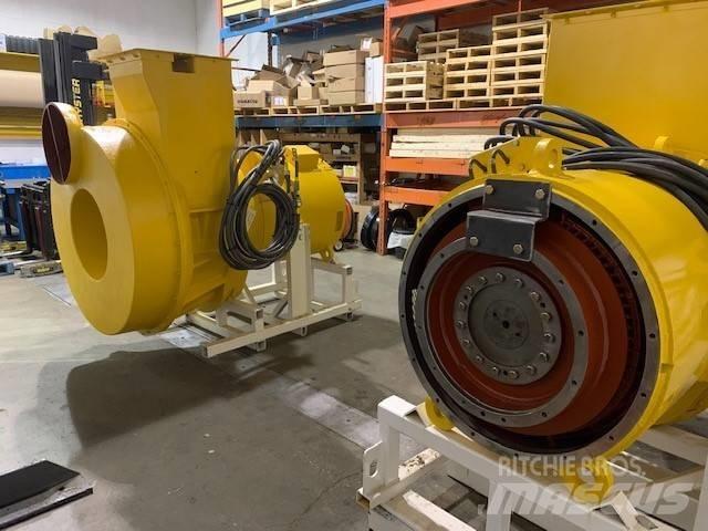 Komatsu 830 E Tombereau articulé
