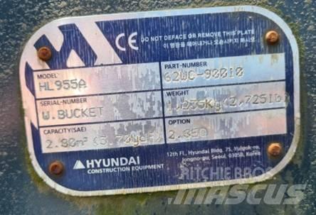 Hyundai HL955A Godet